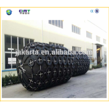 2015 Ano China Top Marca Cylindrical rebocador barco fender borracha de borracha com corrente galvanizada feita na china